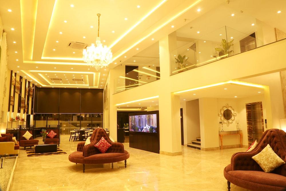 Hotel The Flora Grand, Vasco, Goa Vāsco Da Gāma Exteriér fotografie