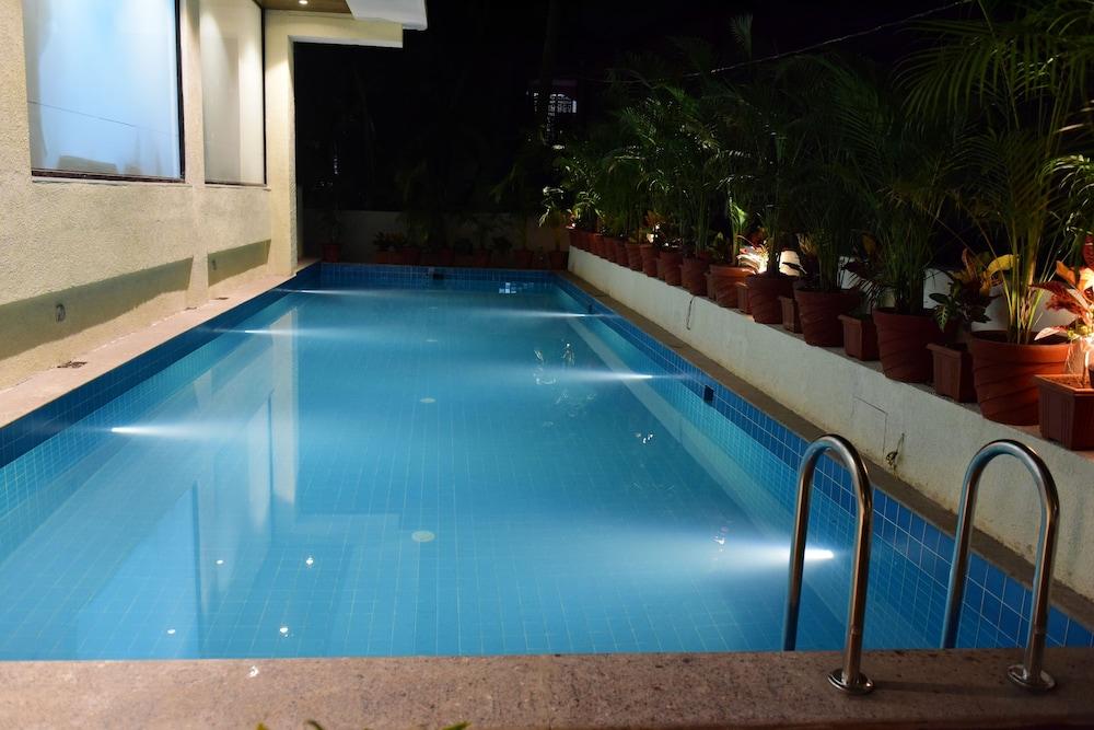 Hotel The Flora Grand, Vasco, Goa Vāsco Da Gāma Exteriér fotografie
